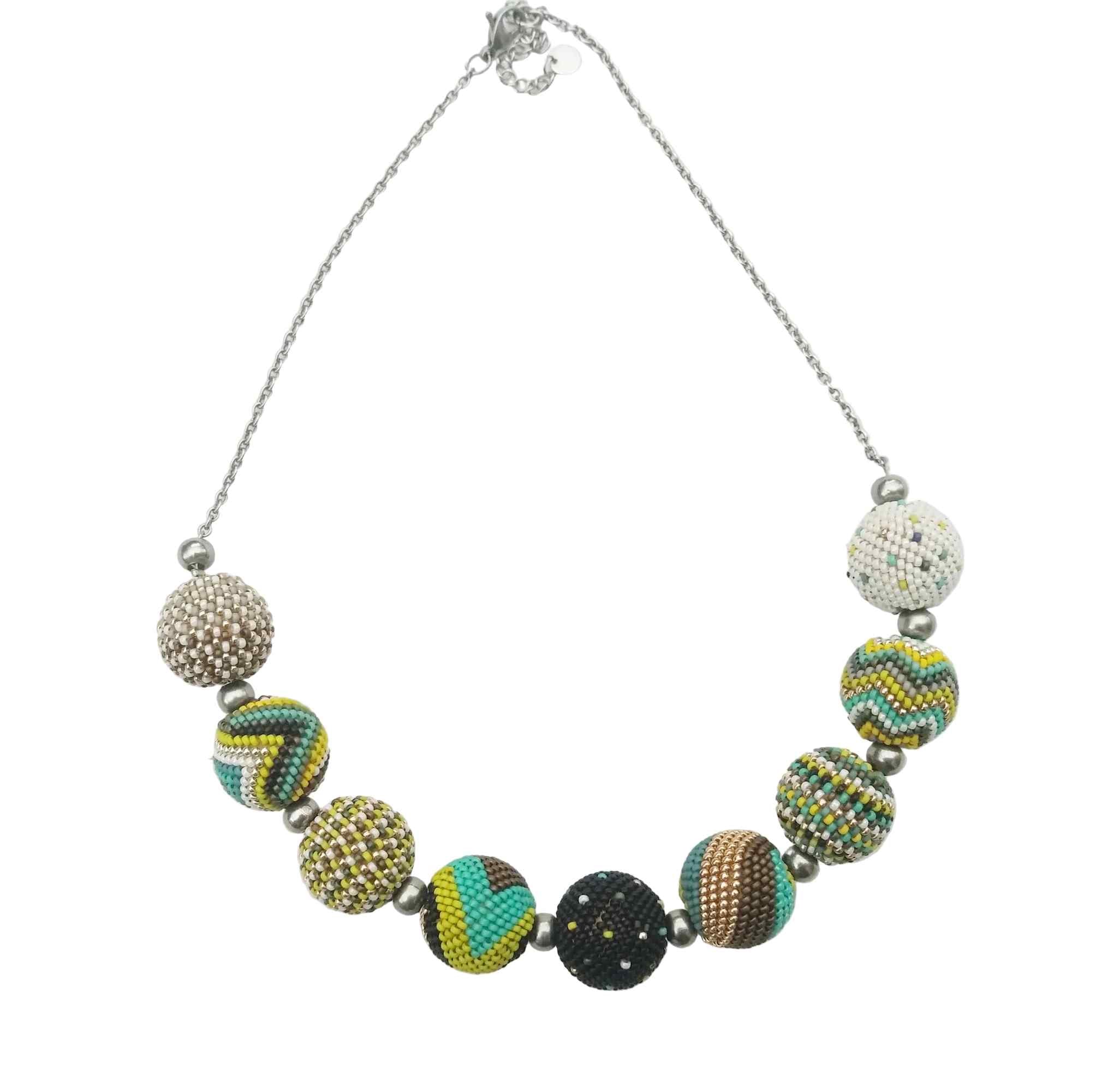 Nine Pearls of Elegance - Tropical Wind