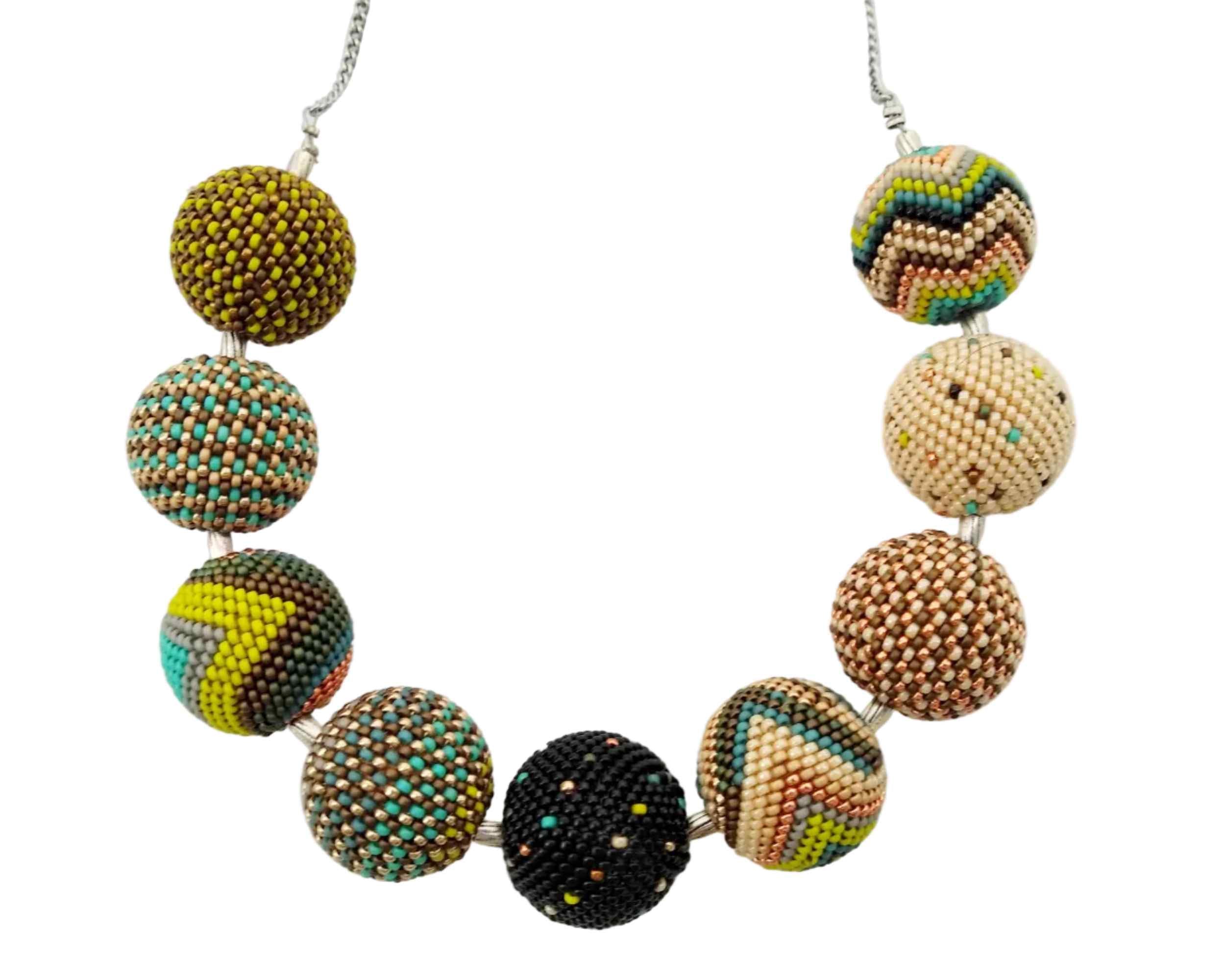 Nine Pearls of Elegance – Desert Oasis